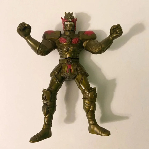 Vintage Rohan Mystic Night of Tir Na Nog 5 inch Bandai Action Figure Gold Knight - Picture 9 of 9